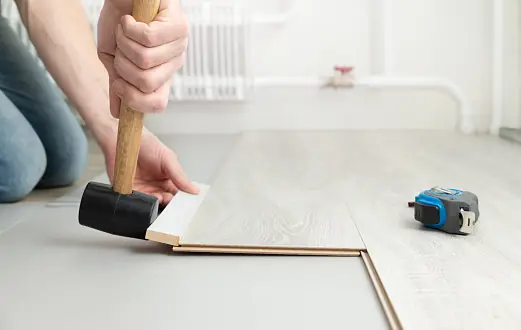 Terres laminats en reformes de Pamolux, Ripollet (Barcelona)